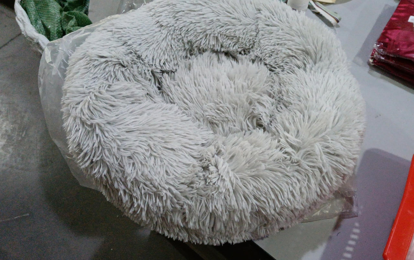 Pet Beds For Small Dogs and cats Round Plush